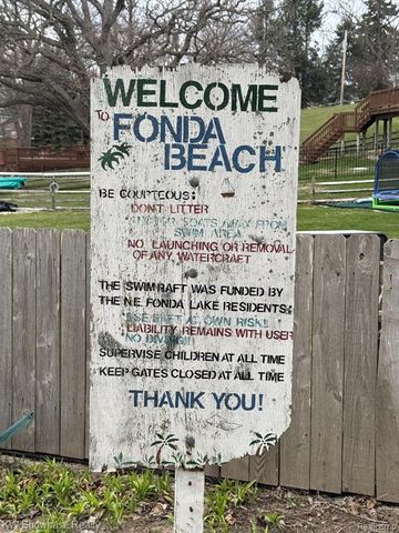 5821 Felske Drive, Brighton, MI 48116