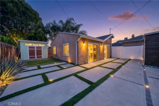 6904 Mclennan Avenue, Lake Balboa, CA 91406