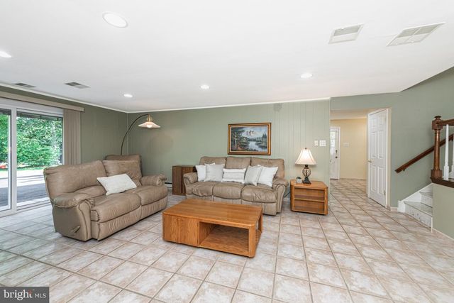 1053 FLORIDA AVE, Bensalem, PA 19020