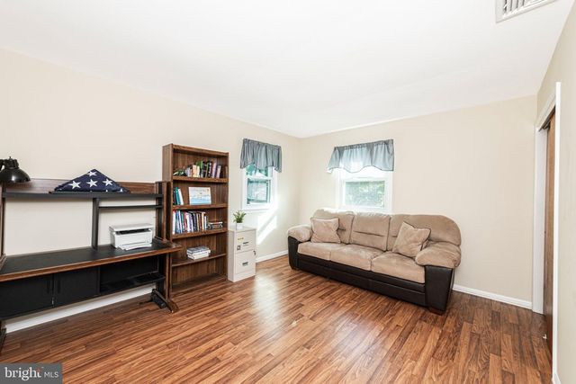 1053 FLORIDA AVE, Bensalem, PA 19020