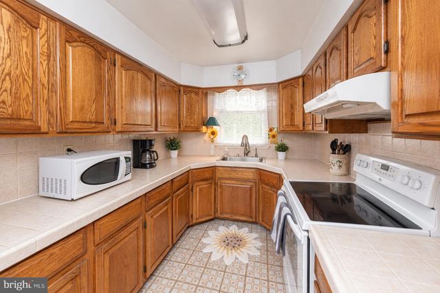 1053 FLORIDA AVE, Bensalem, PA 19020