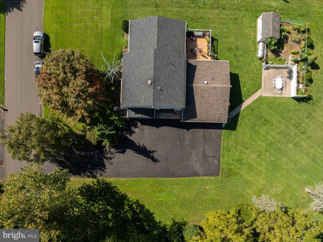 1053 FLORIDA AVE, Bensalem, PA 19020