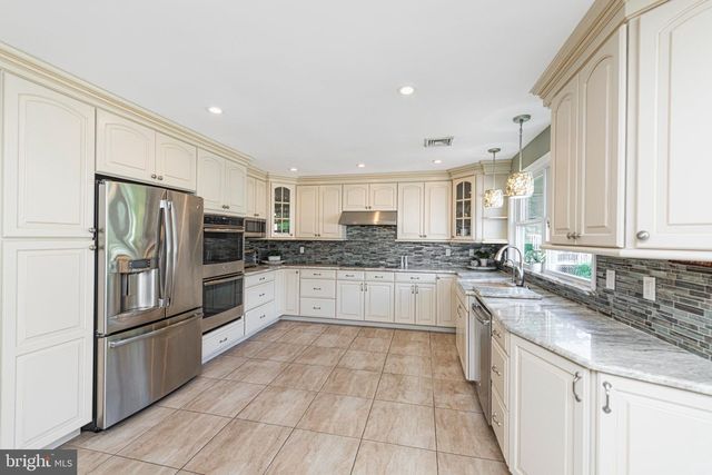 1053 FLORIDA AVE, Bensalem, PA 19020