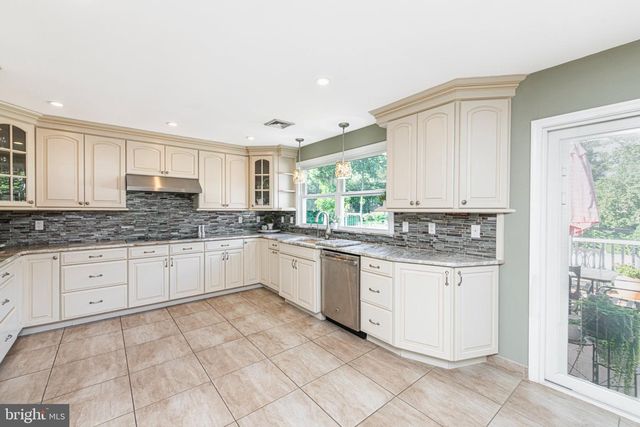 1053 FLORIDA AVE, Bensalem, PA 19020