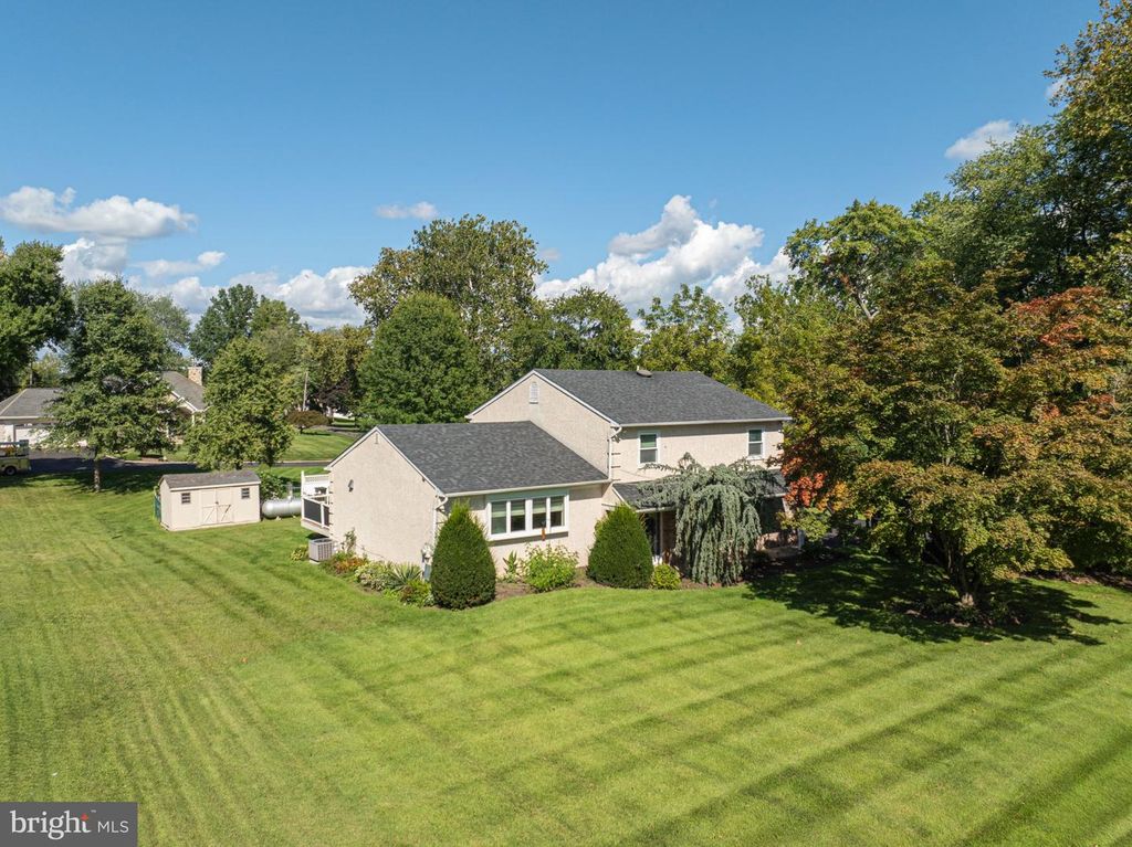 1053 FLORIDA AVE, Bensalem, PA 19020