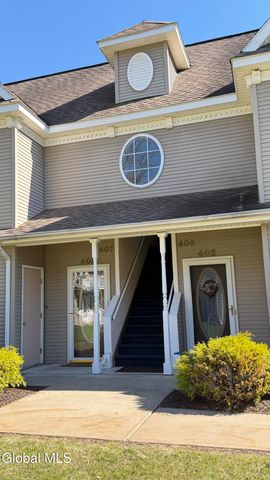 407 Mallards Pond Lane, Guilderland, NY 12303