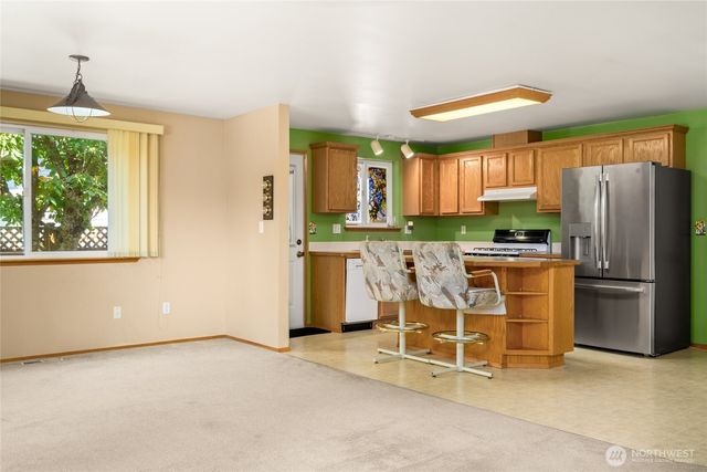 4789 Bayshore Drive, Blaine, WA 98230