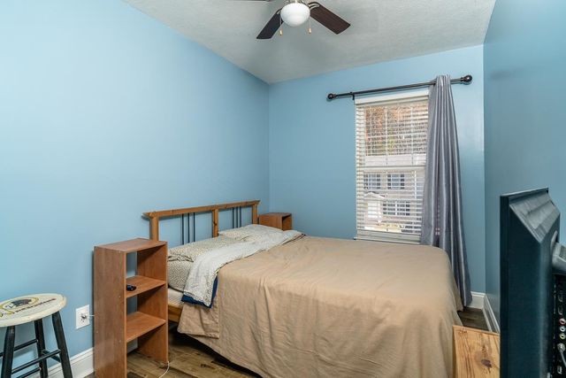 105 13th St Unit D, Grottoes, VA 24441