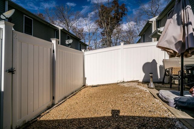 105 13th St Unit D, Grottoes, VA 24441