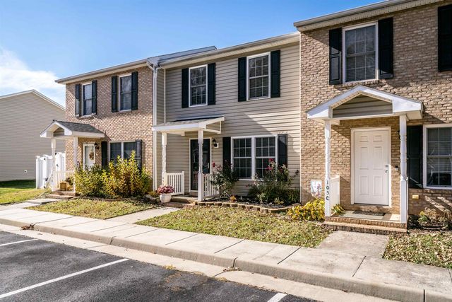 105 13th St Unit D, Grottoes, VA 24441