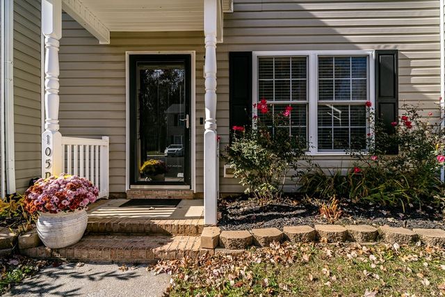 105 13th St Unit D, Grottoes, VA 24441