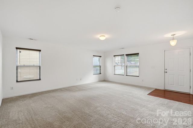 1906 Treefrog Court, Charlotte, NC 28262