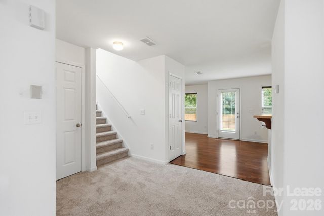 1906 Treefrog Court, Charlotte, NC 28262