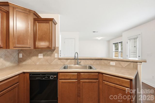 1906 Treefrog Court, Charlotte, NC 28262