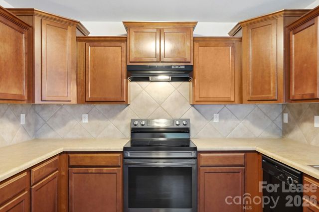 1906 Treefrog Court, Charlotte, NC 28262