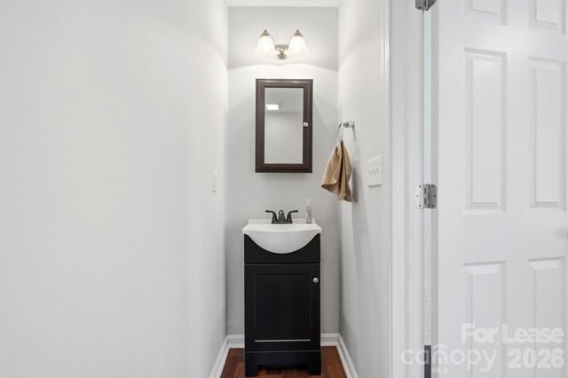 1906 Treefrog Court, Charlotte, NC 28262