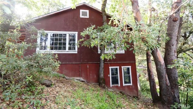 17327 Bay Leaf Road, Cobb, CA 95461