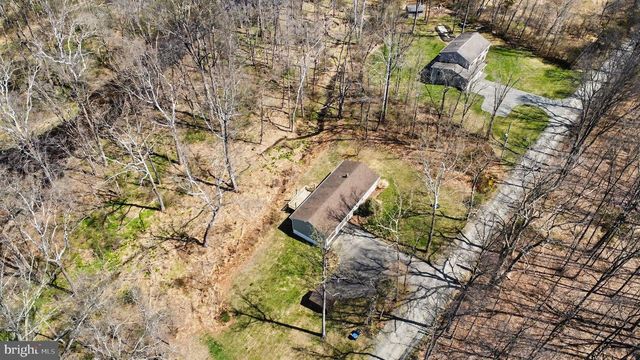 141 PAPERMILL RD, Barto, PA 19504