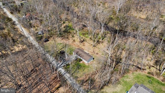 141 PAPERMILL RD, Barto, PA 19504