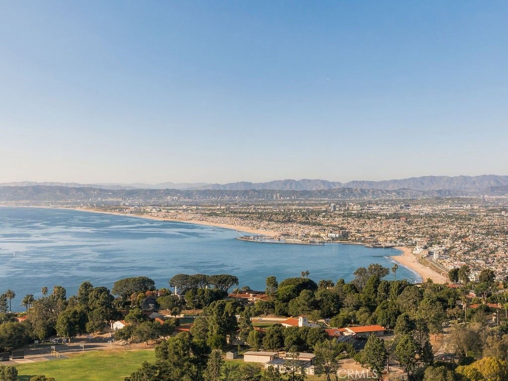 1905 Via Coronel, Palos Verdes Estates, CA 90274 — photo 2