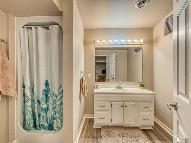 7611 Michelle Street, Monroe, MI 48162