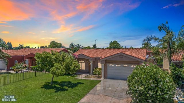 8615 Vincenso Way, Bakersfield, CA 93313
