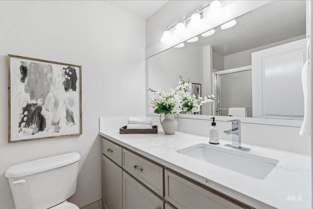 1805 W Lotus Ponds Ct., Nampa, ID 83651