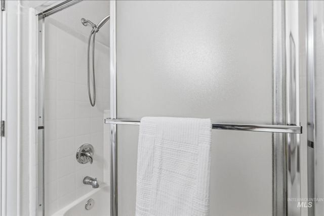 1805 W Lotus Ponds Ct., Nampa, ID 83651