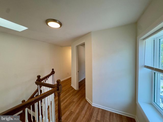 678 MELVIN DR, Baltimore, MD 21230