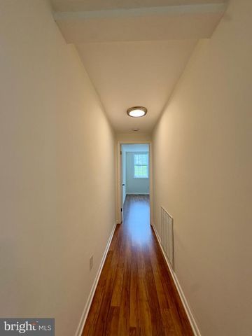678 MELVIN DR, Baltimore, MD 21230