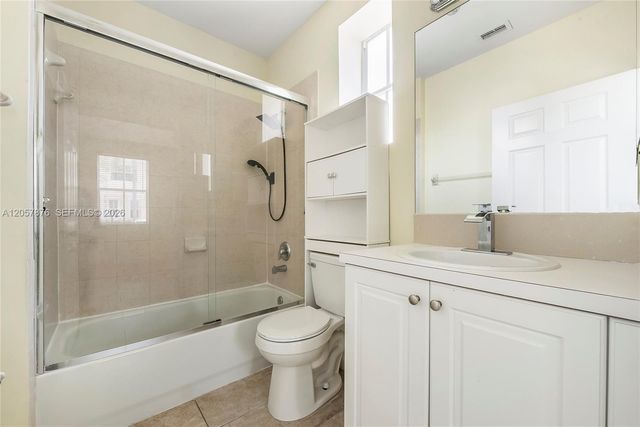 230 SE 29th Avenue 1, Homestead, FL 33033