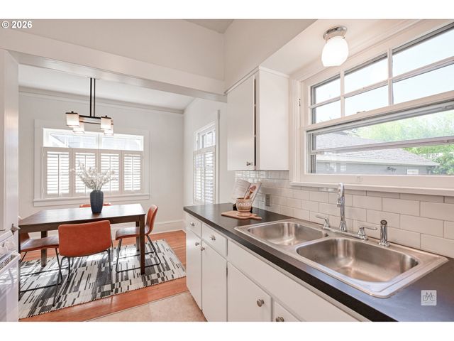 3405 Ne 46TH Ave, Portland, OR 97213