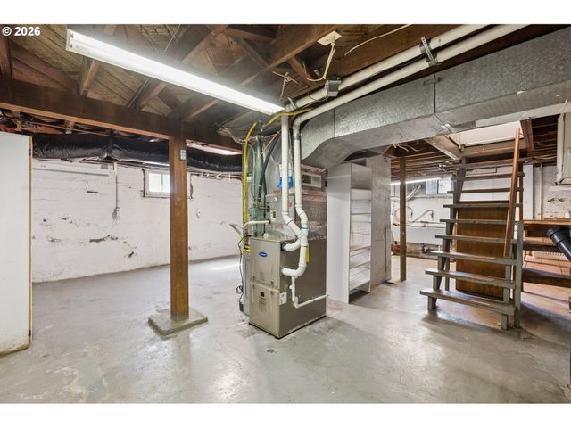 3405 Ne 46TH Ave, Portland, OR 97213