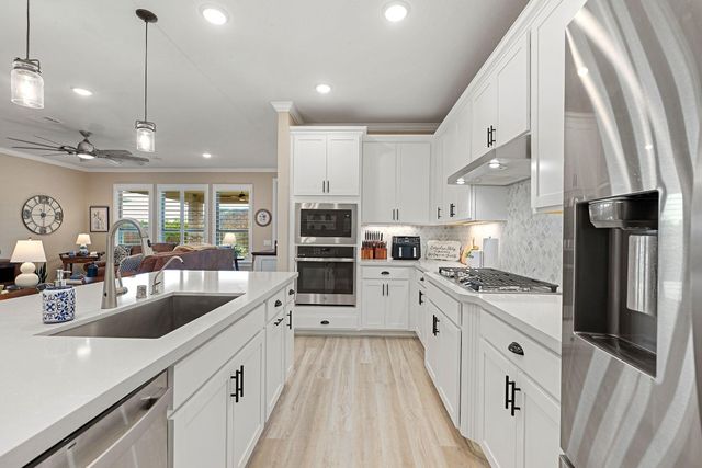 28711 Tara Ridge Court, Fulshear, TX 77441