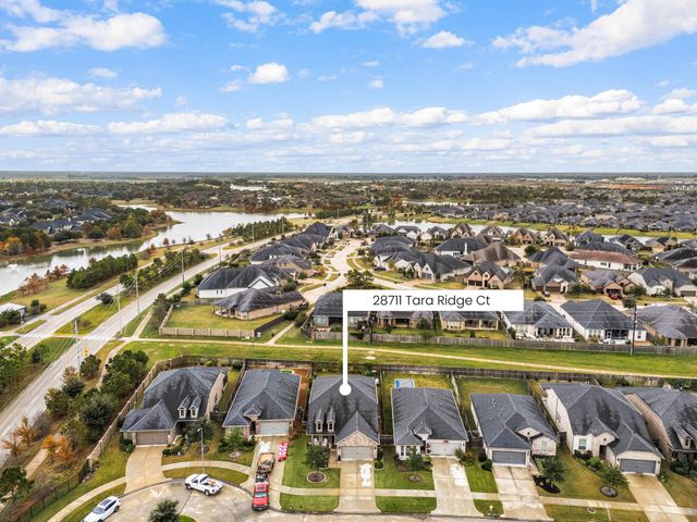 28711 Tara Ridge Court, Fulshear, TX 77441