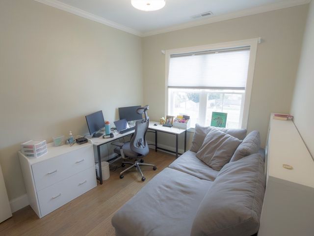 71 Wyvern St. 71, Boston, MA 02131