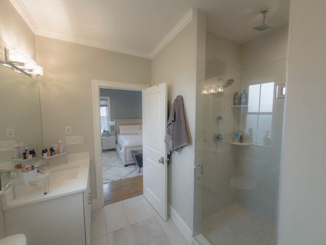 71 Wyvern St. 71, Boston, MA 02131