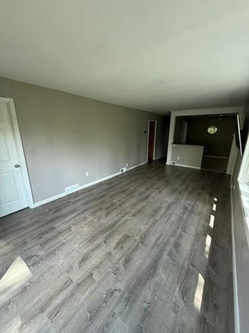 3793 Noble, Brighton, MI 48116