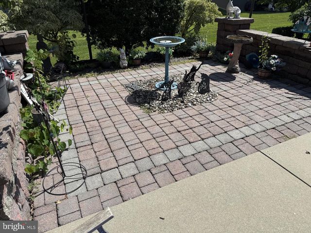 1025 ALDEN WAY, Lebanon, PA 17042