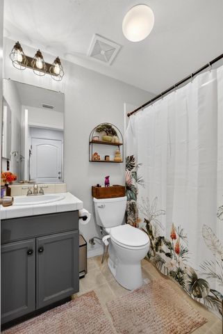 10308 Jenny Lynn Way, Elk Grove, CA 95757