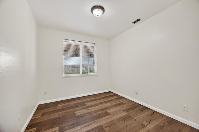 10308 Jenny Lynn Way, Elk Grove, CA 95757