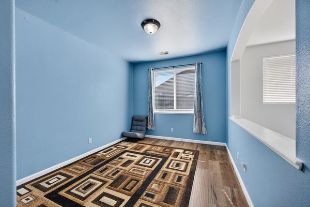 10308 Jenny Lynn Way, Elk Grove, CA 95757