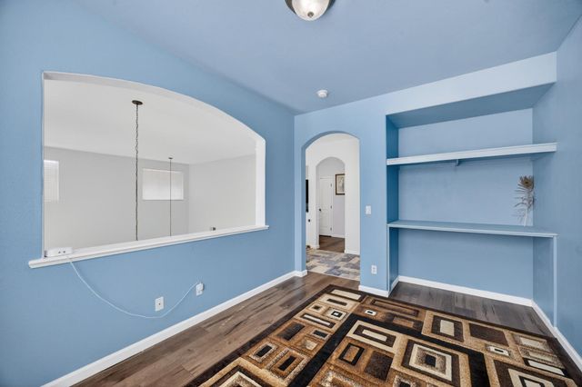 10308 Jenny Lynn Way, Elk Grove, CA 95757