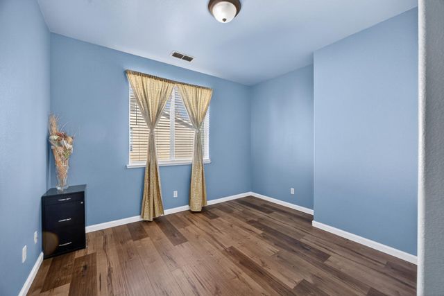 10308 Jenny Lynn Way, Elk Grove, CA 95757