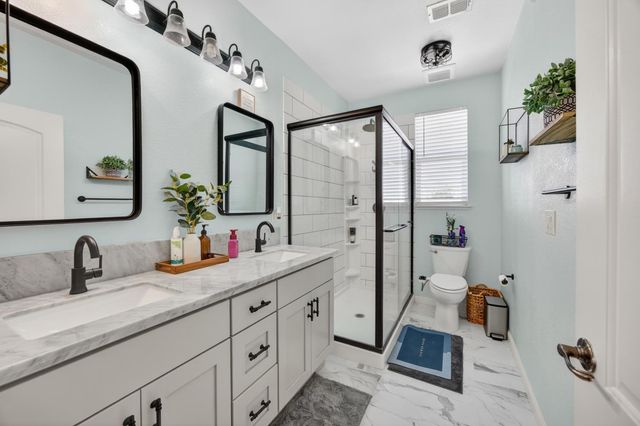 10308 Jenny Lynn Way, Elk Grove, CA 95757