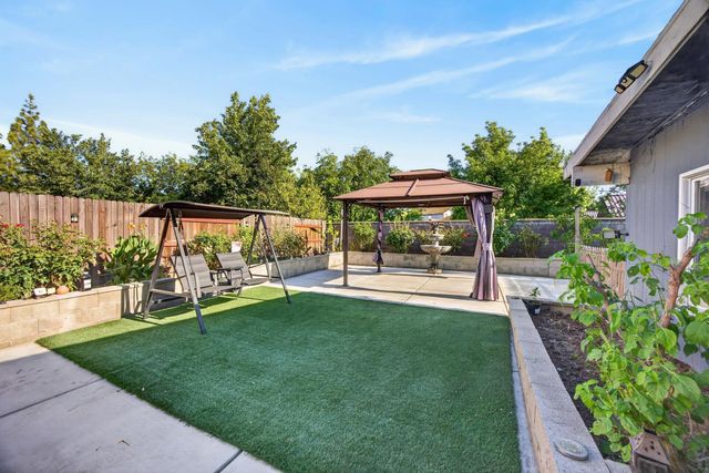 10308 Jenny Lynn Way, Elk Grove, CA 95757