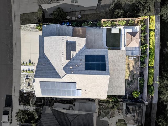 10308 Jenny Lynn Way, Elk Grove, CA 95757