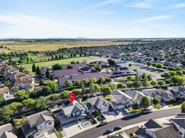 10308 Jenny Lynn Way, Elk Grove, CA 95757