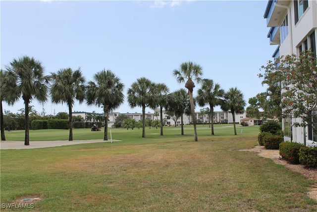 1828 Pine Valley DR 310, Fort Myers, FL 33907