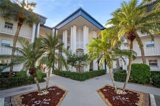 1828 Pine Valley DR 310, Fort Myers, FL 33907